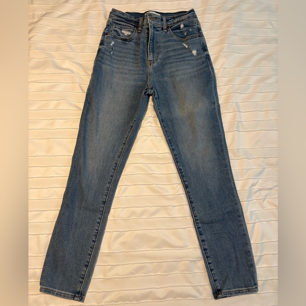 Abercrombie & Fitch The Super Skinny Ankle High Rise Jeans
